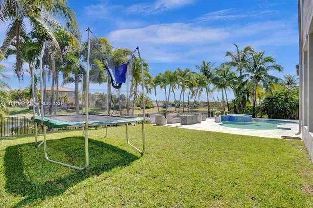 $1,625,000 | 7944 Northwest 111th Way, Parkland, FL 33076