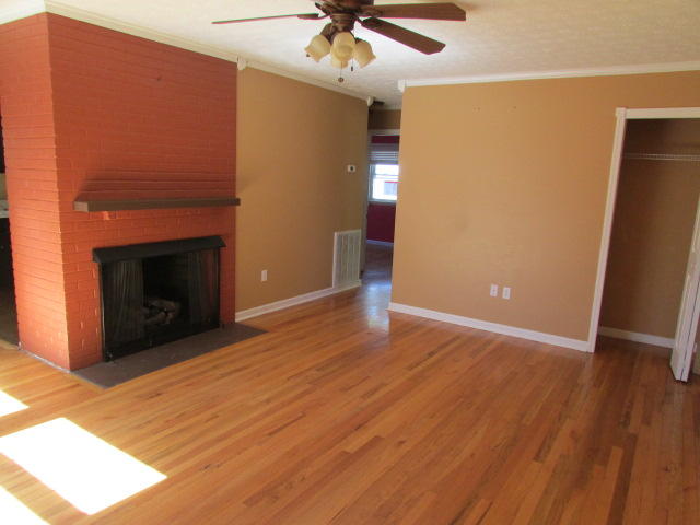 103 Powell Road Oak Ridge, TN 37830 - Photo 2 of 10 IMG_0676