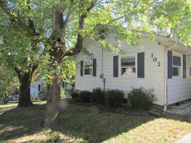 103 Powell Road Oak Ridge, TN 37830 - Photo 8 of 10 IMG_0684