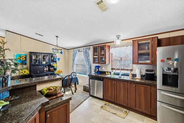 $275,000 | 851 County Road 3110, Edgewood, TX 75117