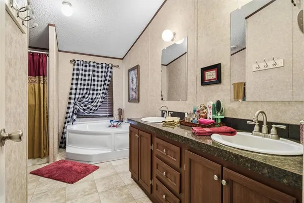 $275,000 | 851 County Road 3110, Edgewood, TX 75117