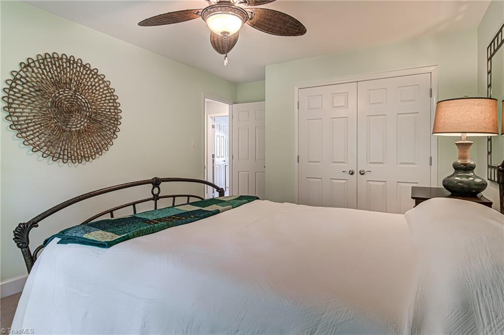 2107 Candelar Drive High Point, NC 27265 - Photo 29 of 37