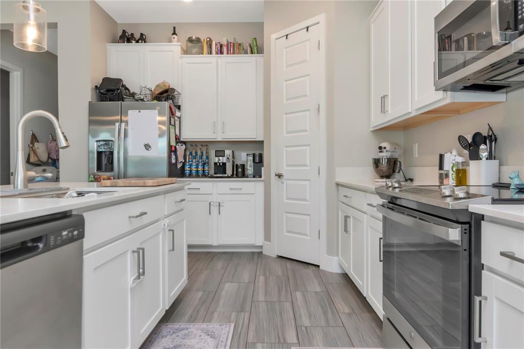 7713 South Shamrock Road Tampa, FL 33616 - Photo 10 of 28