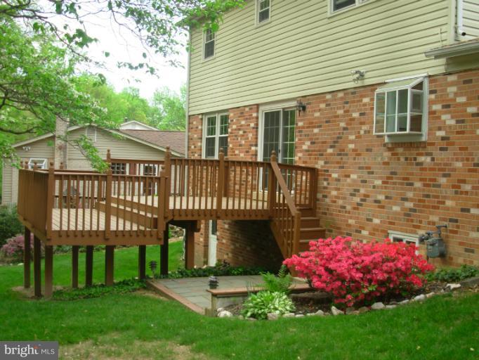 6700 Red Jacket Road Springfield, VA 22152 - Photo 1 of 9 Deck and Patio for Grilling!