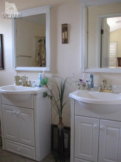 2425 Ridge View Court Simi Valley, CA 93065 - Photo 6 of 8 Additional Photo