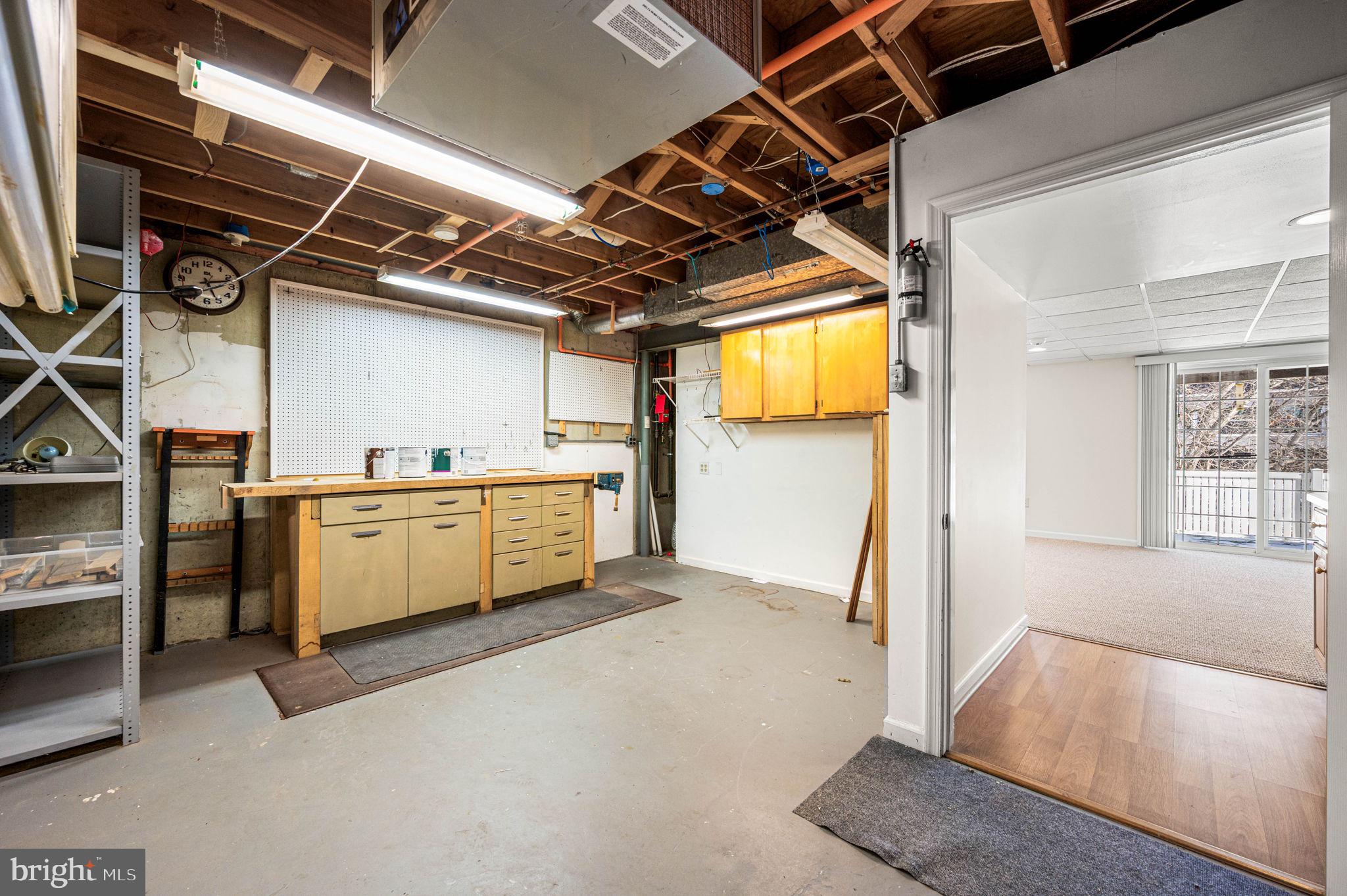 1291 Country Club Drive Springfield, PA 19064 - Photo 33 of 36