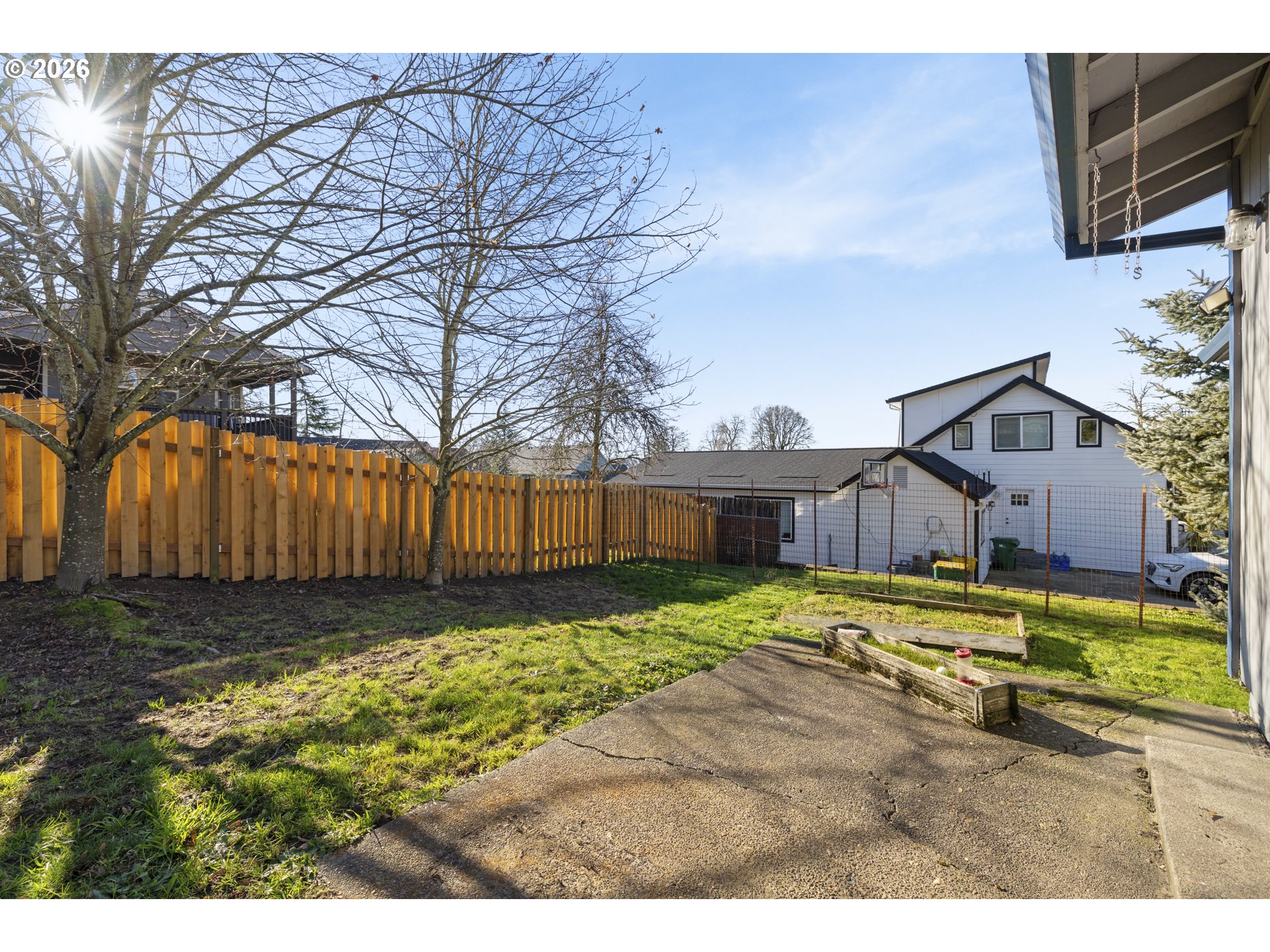 6906 Southwest Taylors Ferry Road Portland, OR 97223 - Photo 25 of 32