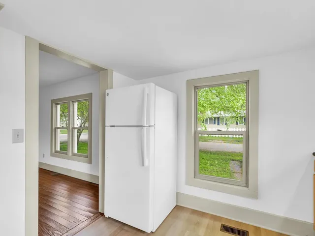 $168,500 | 413 East Lincoln Street, Monticello, IL 61856