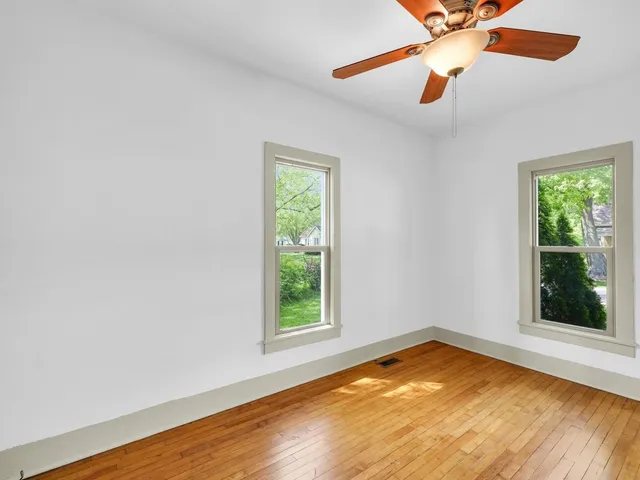 $168,500 | 413 East Lincoln Street, Monticello, IL 61856