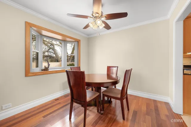 $449,900 | 1149 Carlisle Avenue, Elk Grove Village, IL 60007