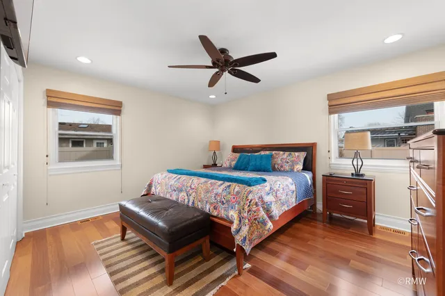 $449,900 | 1149 Carlisle Avenue, Elk Grove Village, IL 60007