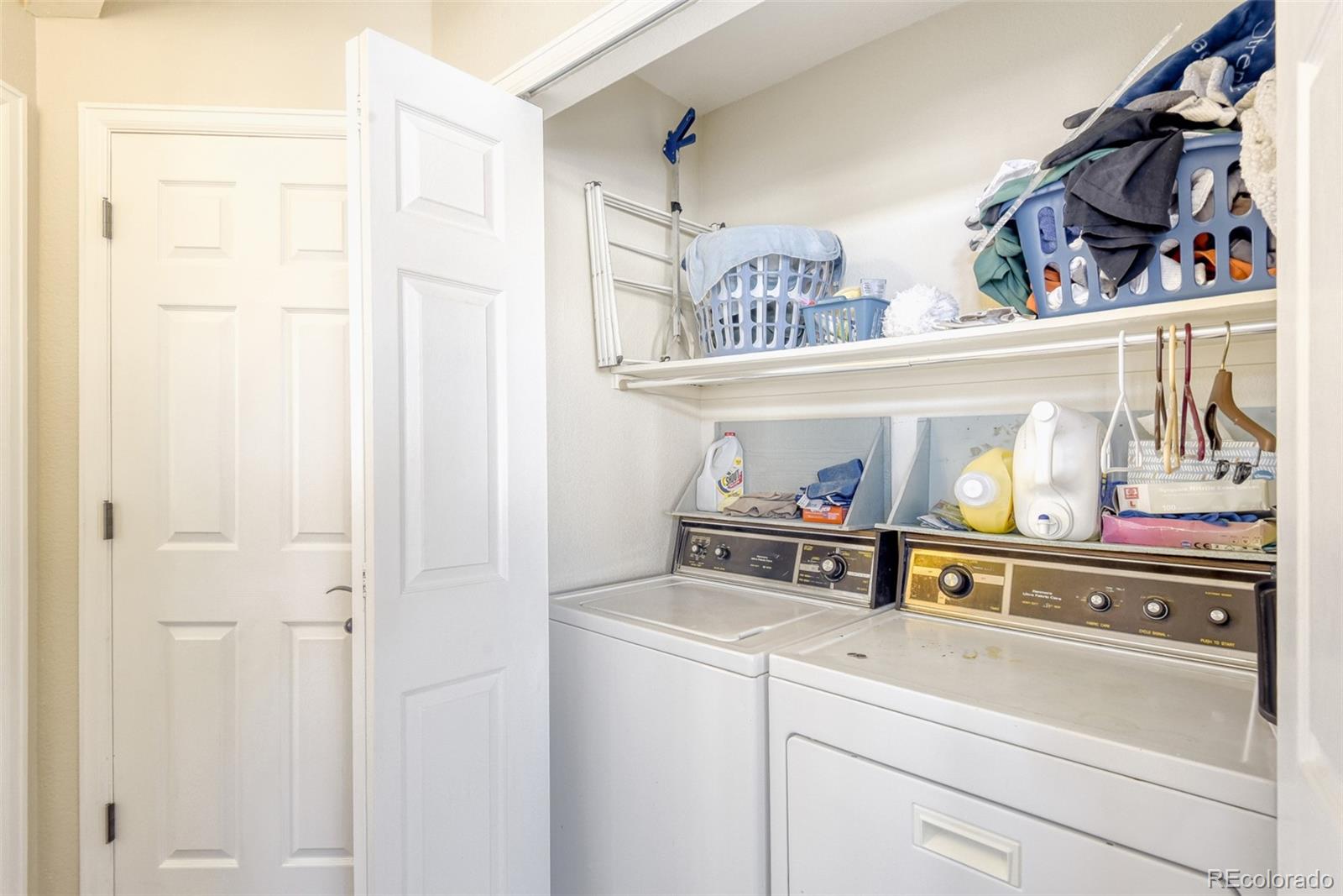 3755 Seramonte Drive Highlands Ranch, CO 80129 - Photo 15 of 31