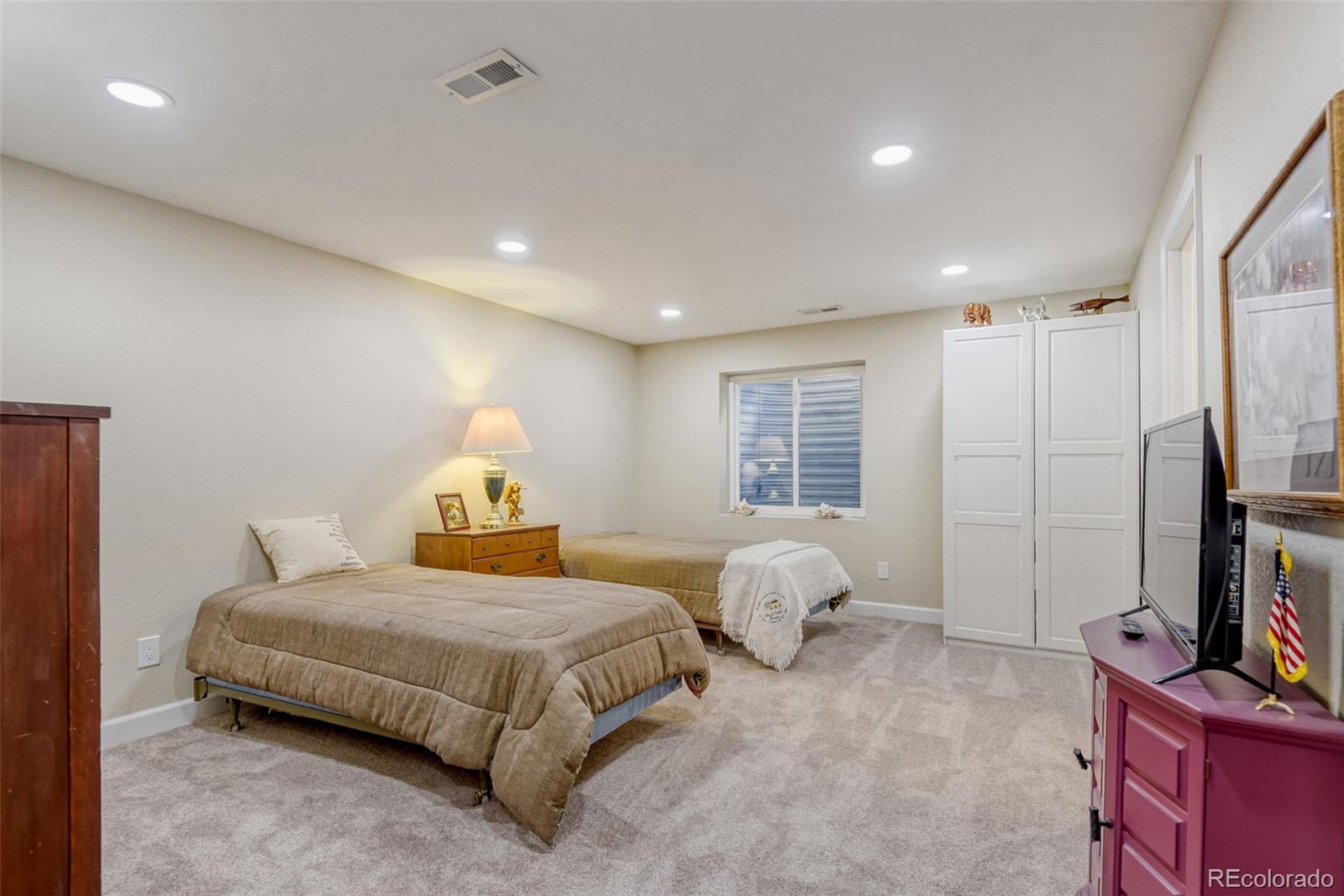 3755 Seramonte Drive Highlands Ranch, CO 80129 - Photo 21 of 31