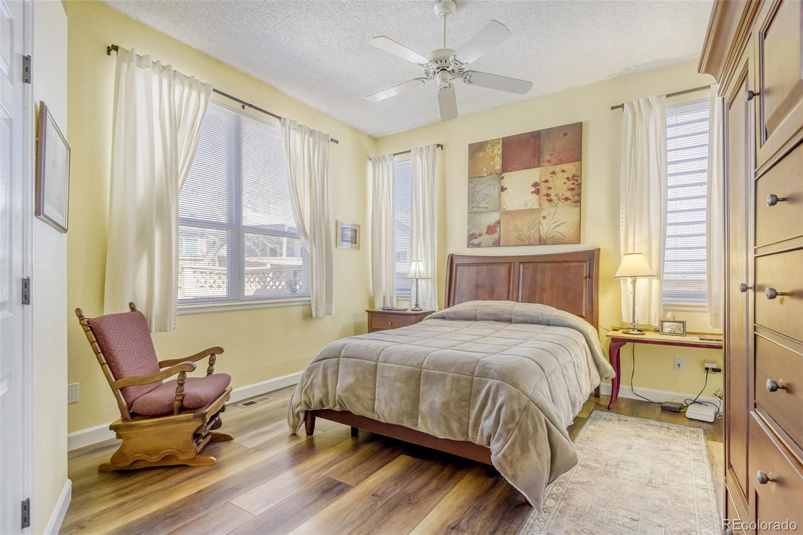 3755 Seramonte Drive Highlands Ranch, CO 80129 - Photo 10 of 31