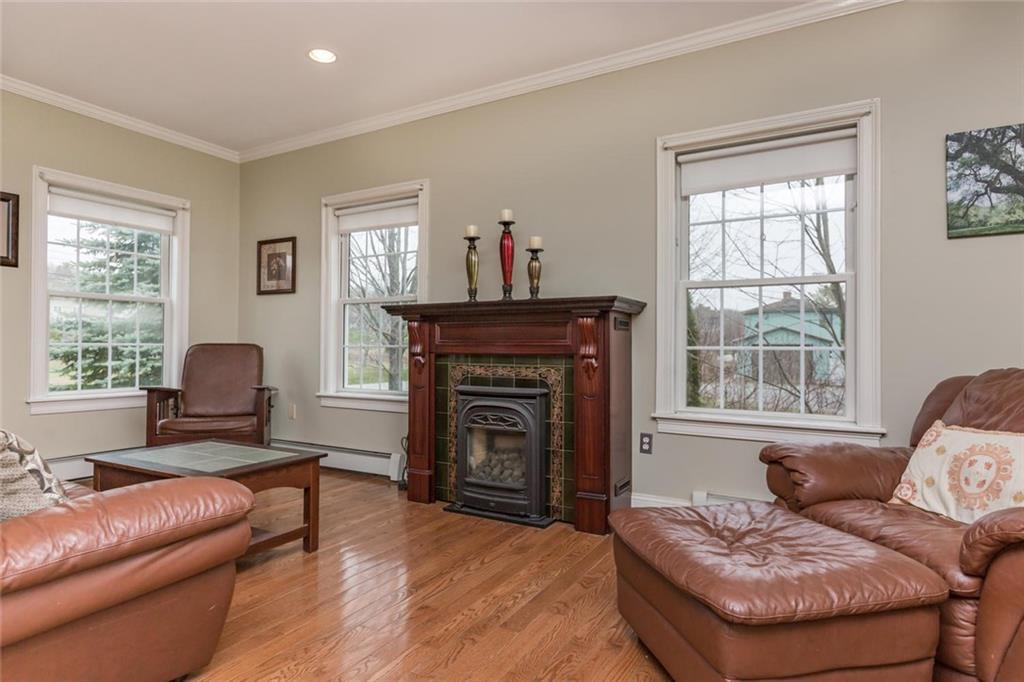 151 Middle Road Falmouth, ME 04105 - Photo 4 of 35 Photo