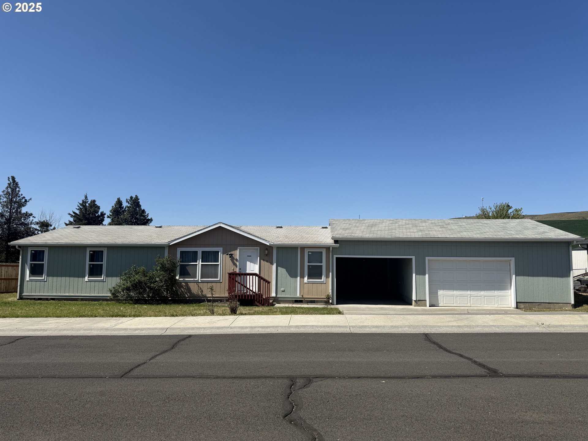 906 Toll Road Dufur, OR 97021 - Photo 1 of 26 Gallery Image 1