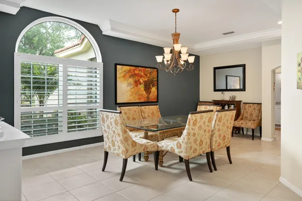 $729,900 | 4626 Northwest Wandering Oak Court, Jensen Beach, FL 34957