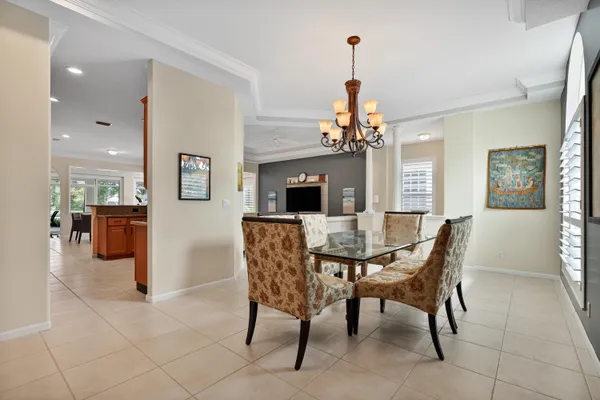 $729,900 | 4626 Northwest Wandering Oak Court, Jensen Beach, FL 34957