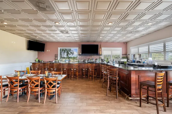 $729,900 | 4626 Northwest Wandering Oak Court, Jensen Beach, FL 34957