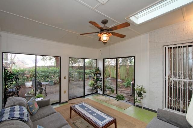 21 Meander Row Charleston, SC 29412 - Photo 4 of 27 Sunroom