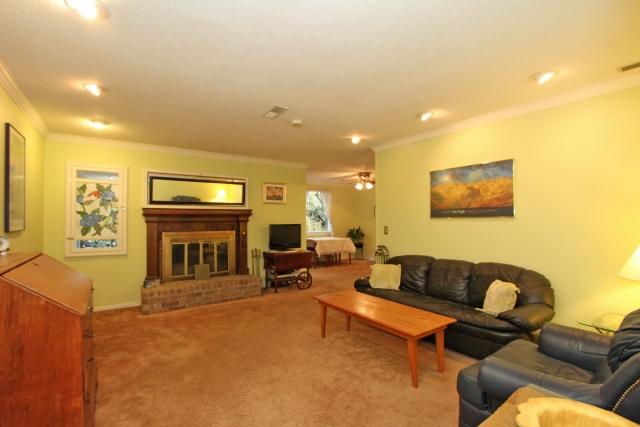 21 Meander Row Charleston, SC 29412 - Photo 7 of 27 Living Room