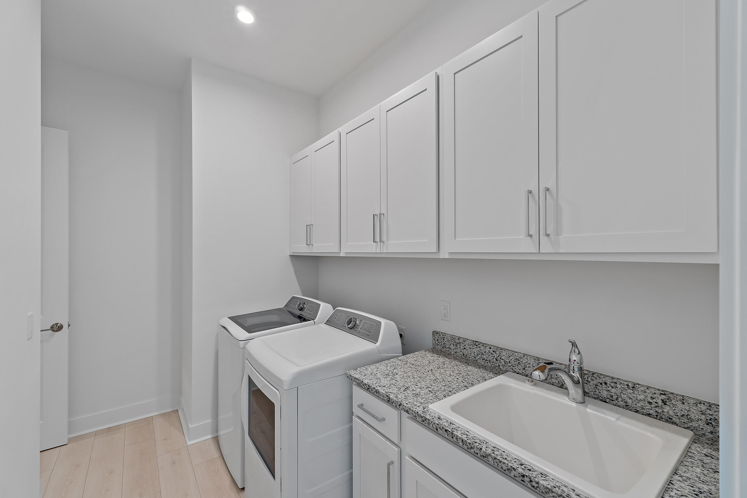 6850 Southeast Haven Lane Stuart, FL 34997 - Photo 28 of 49 039-6850SEHavenLane-Stuart-FULL