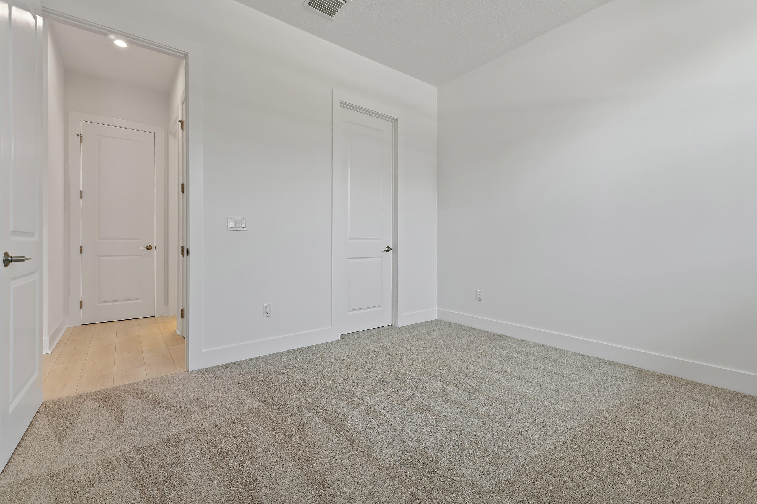 6850 Southeast Haven Lane Stuart, FL 34997 - Photo 30 of 49 030-6850SEHavenLane-Stuart-FULL