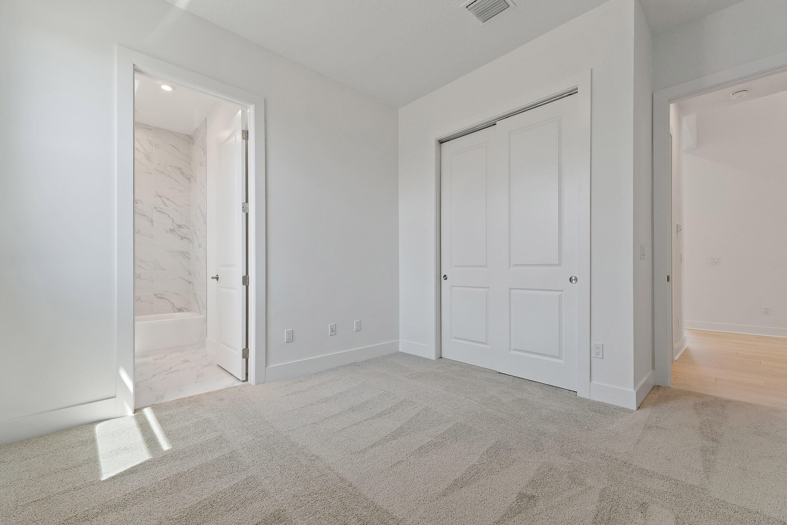 6850 Southeast Haven Lane Stuart, FL 34997 - Photo 34 of 49 034-6850SEHavenLane-Stuart-FULL