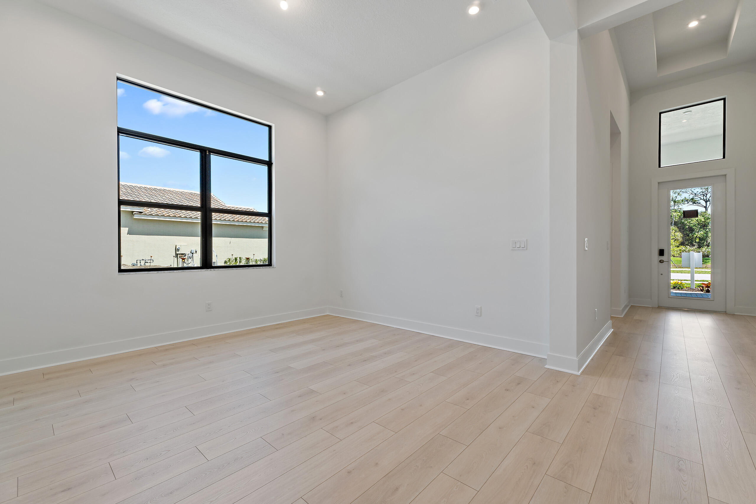 6850 Southeast Haven Lane Stuart, FL 34997 - Photo 4 of 49 042-6850SEHavenLane-Stuart-FULL