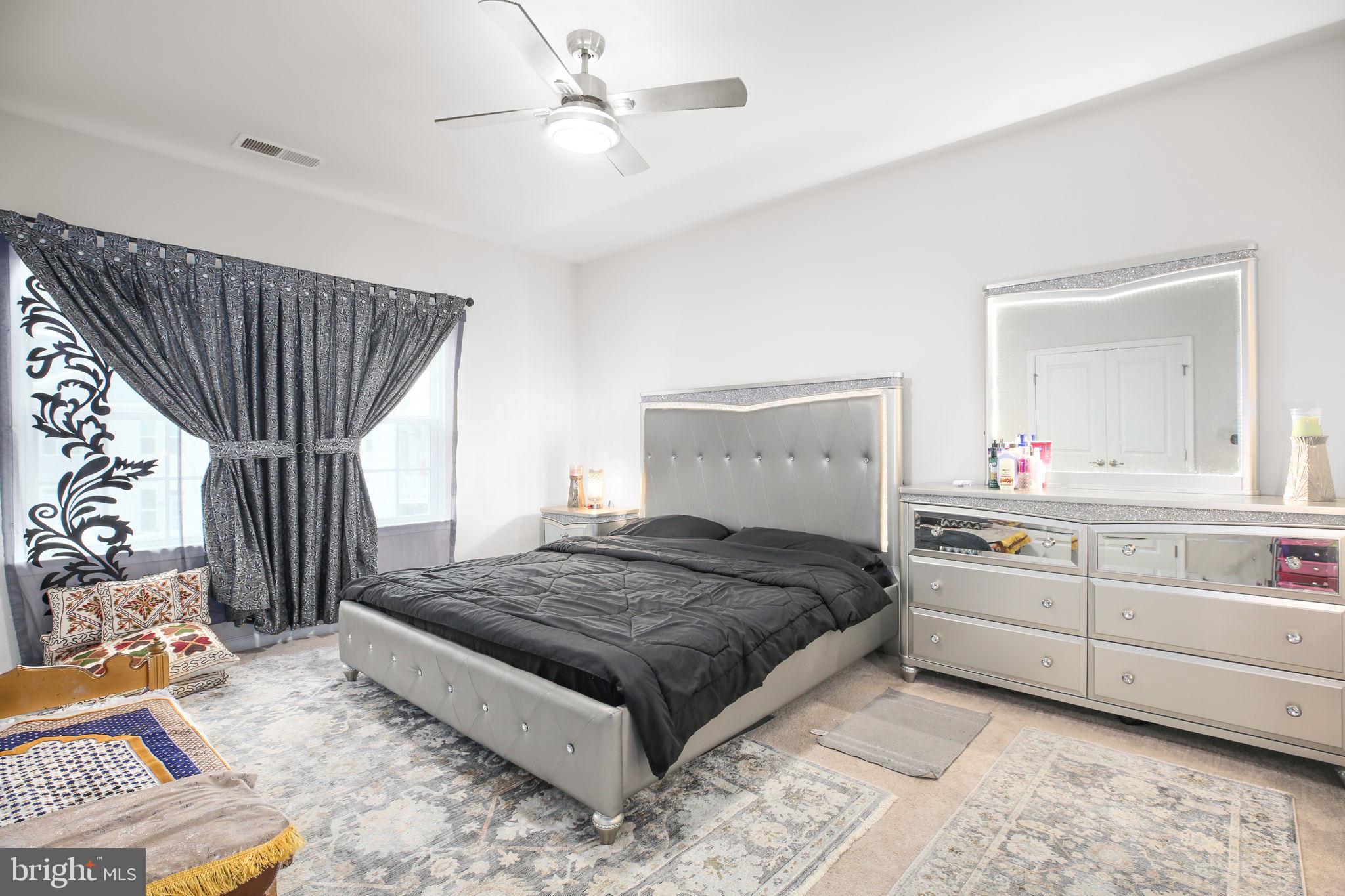 18353 Reaper Hl Court Triangle, VA 22172 - Photo 13 of 29 Primary bedroom