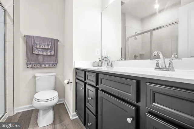 $475,000 | 18353 Reaper Hl Court, Triangle, VA 22172