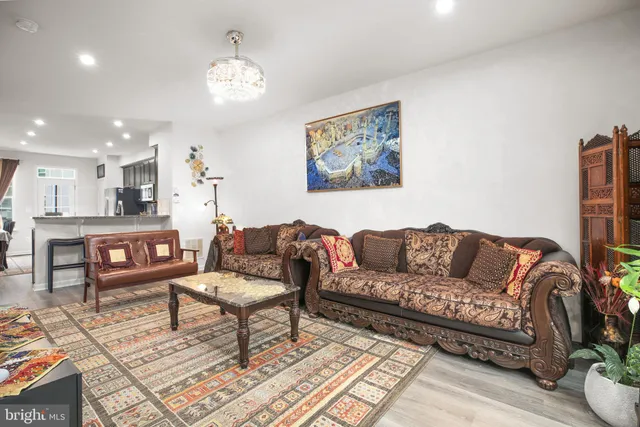 $475,000 | 18353 Reaper Hl Court, Triangle, VA 22172