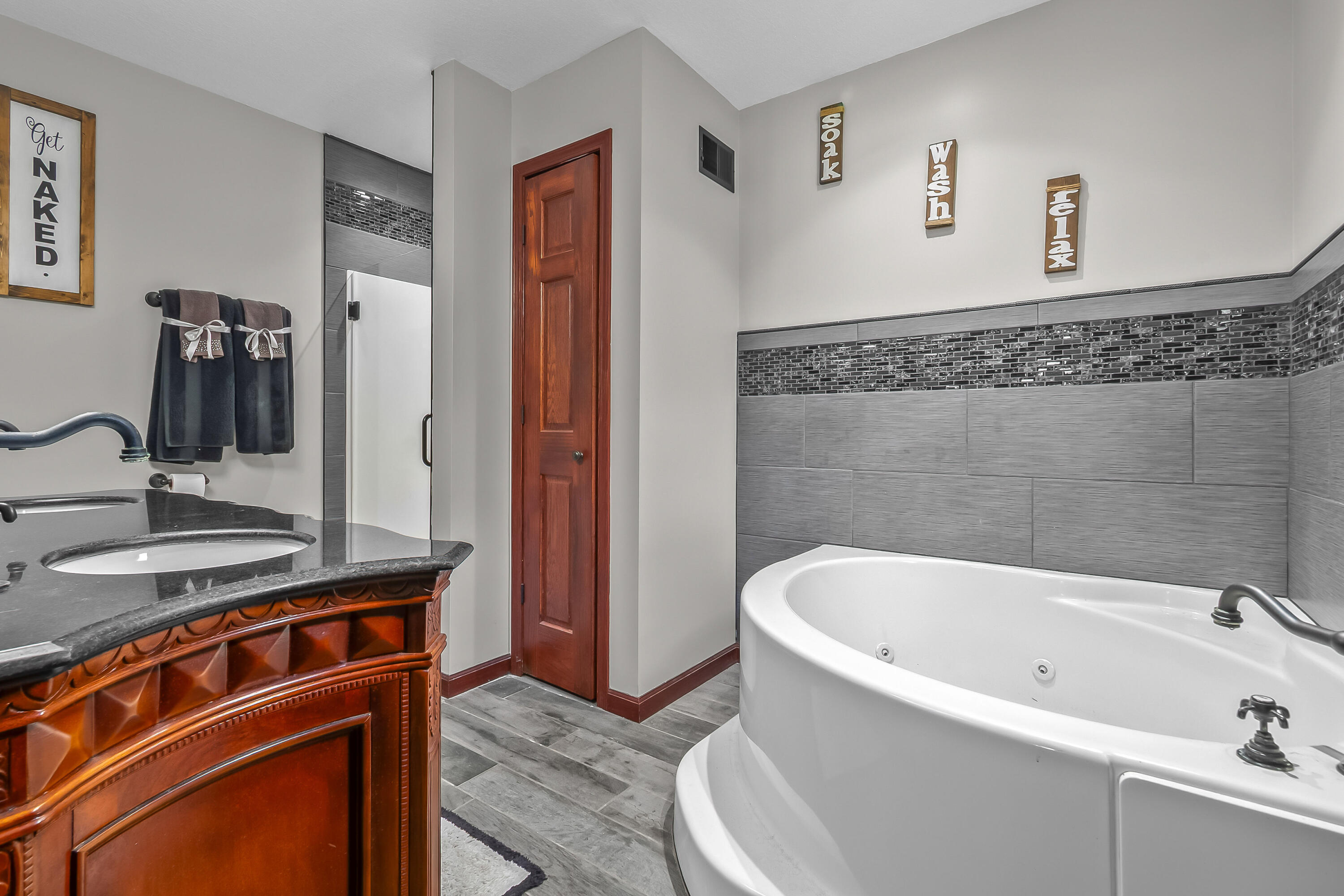 9049 Hamilton Street Pittsford, MI 49271 - Photo 30 of 56 41