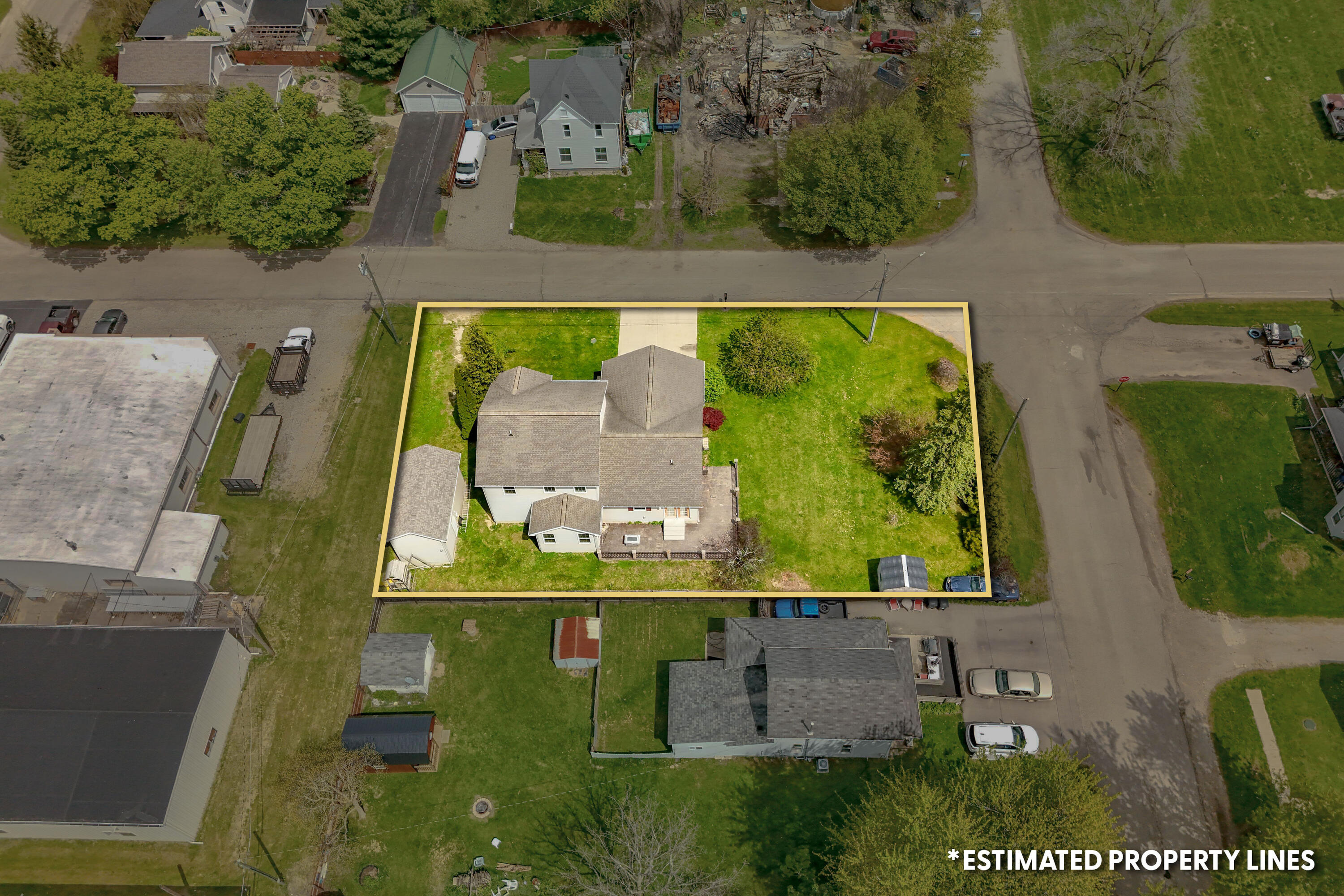 9049 Hamilton Street Pittsford, MI 49271 - Photo 7 of 56 4
