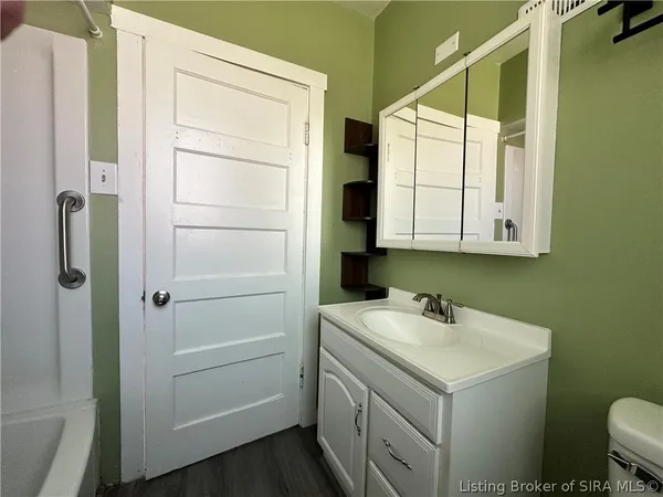$189,000 | 716 Walnut Street, Madison, IN 47250
