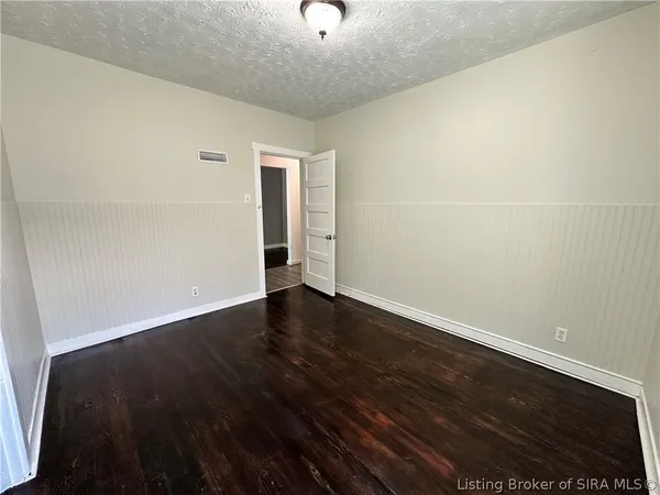 $189,000 | 716 Walnut Street, Madison, IN 47250