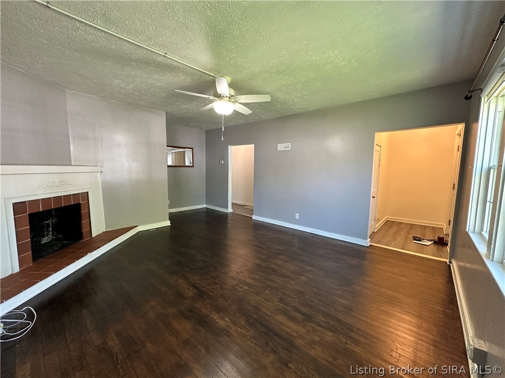 716 Walnut Street Madison, IN 47250 - Photo 3 of 40