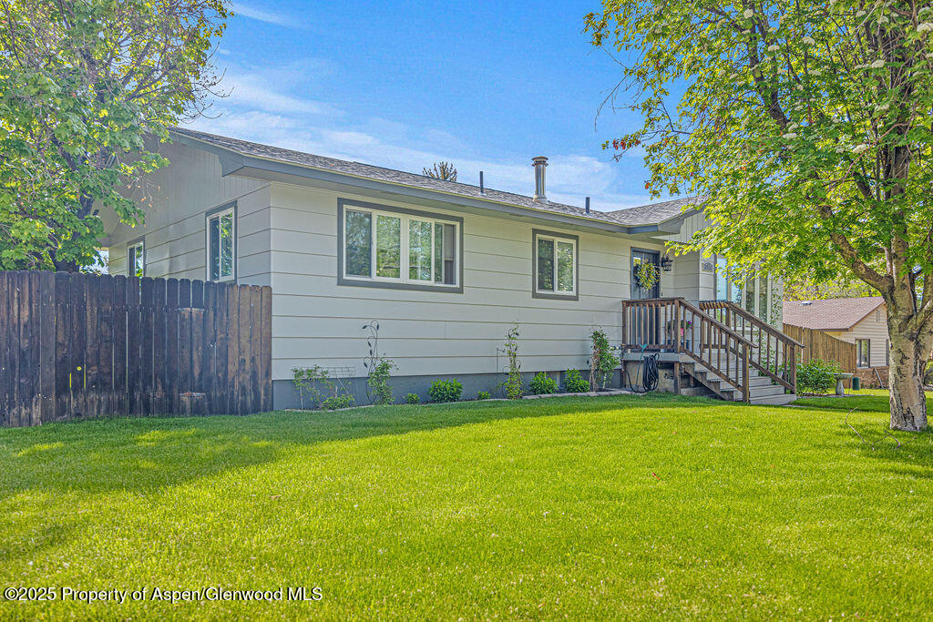 795 Pershing Street Craig, CO 81625 - Photo 5 of 57 795Pershing-59