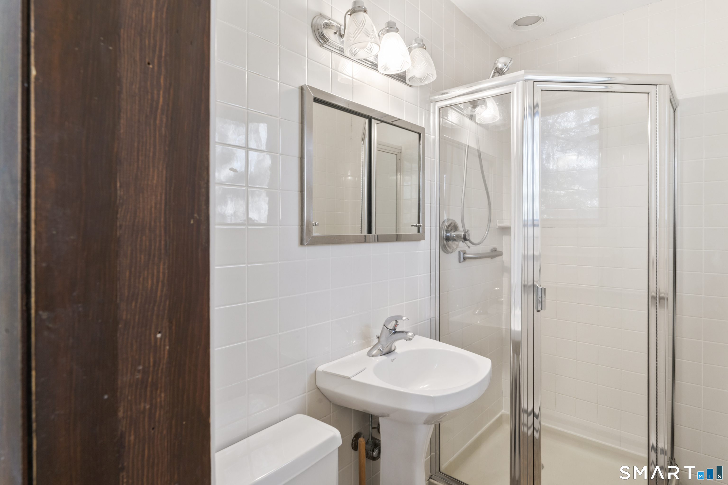 34 Dorethy Road Redding, CT 06896 - Photo 18 of 37