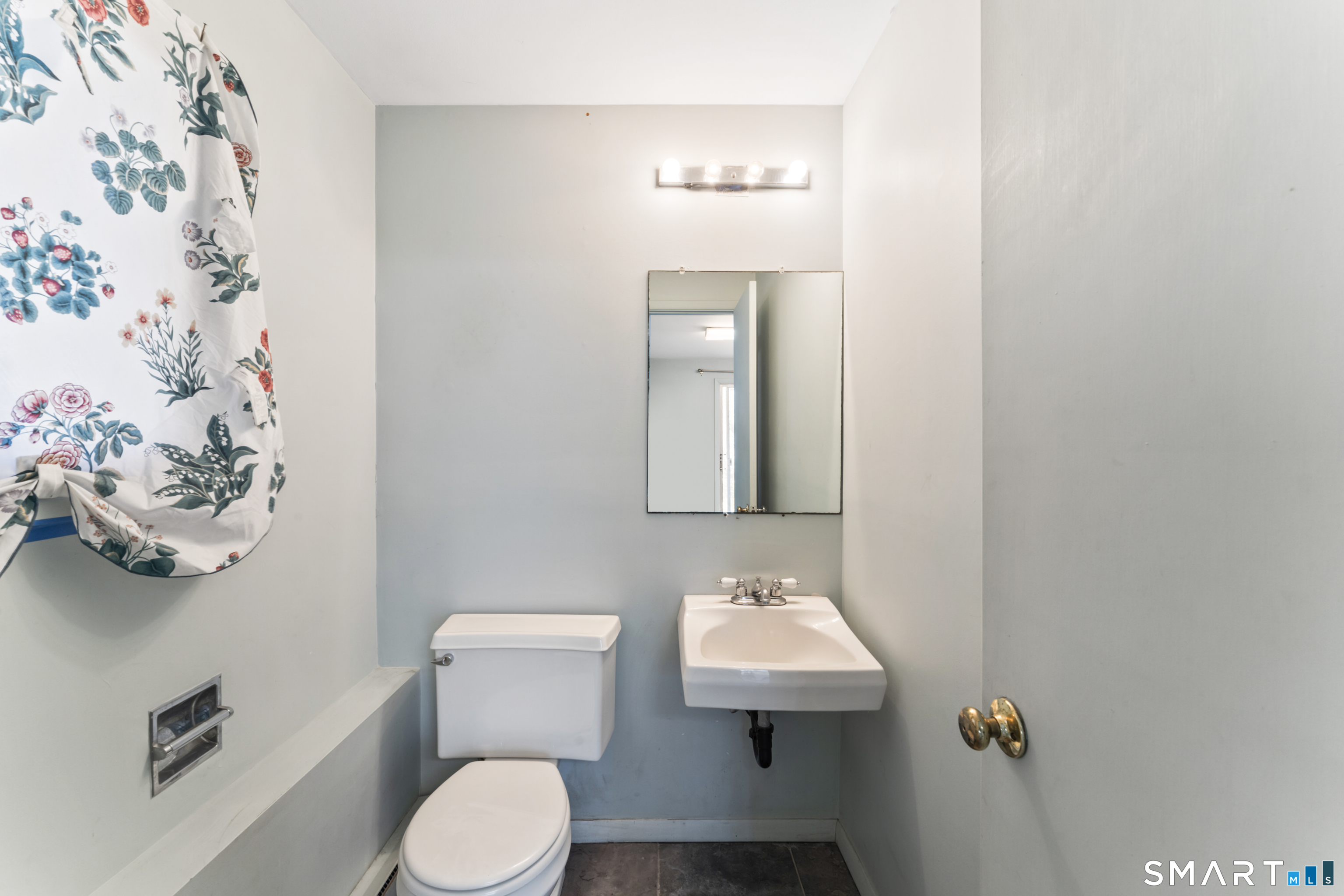 34 Dorethy Road Redding, CT 06896 - Photo 29 of 37