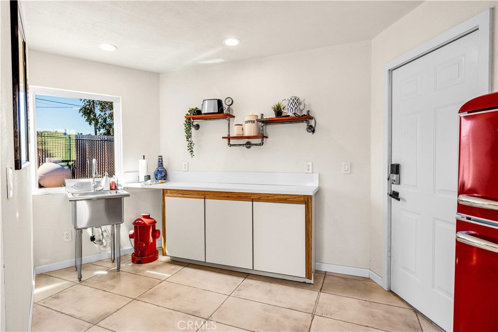 6888 Sunnyhill Road Joshua Tree, CA 92252 - Photo 36 of 62