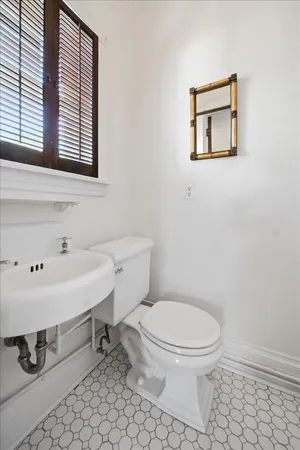 $2,800 | 1768 Fremont Avenue South, Minneapolis, MN 55403