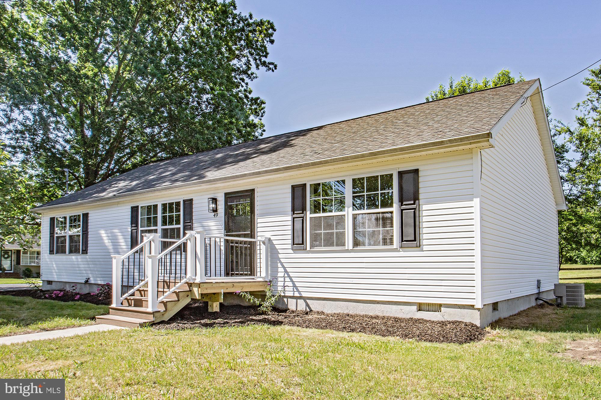 49 Kansas Road Pennsville, NJ 08070 - Photo 2 of 26