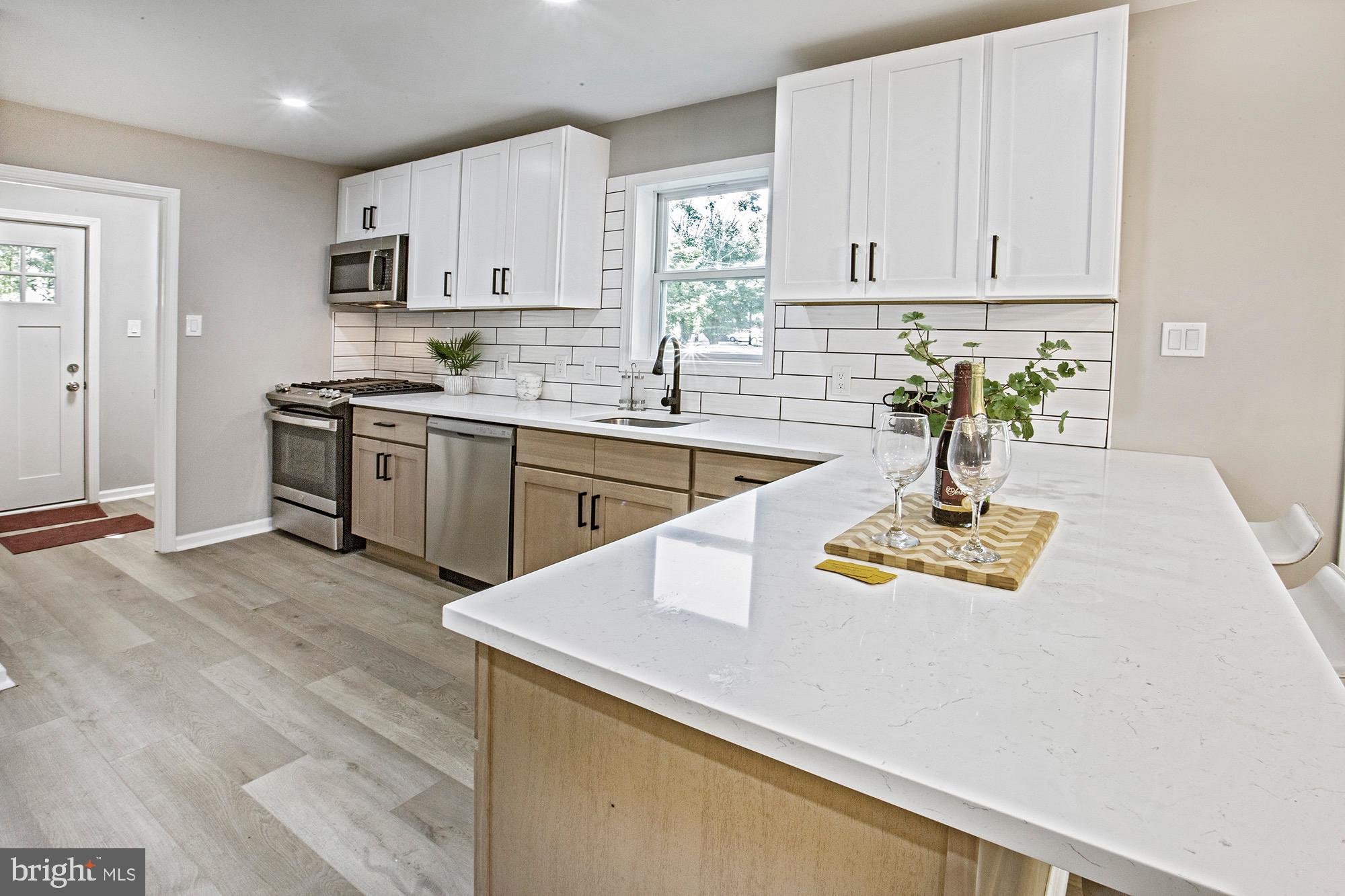 49 Kansas Road Pennsville, NJ 08070 - Photo 7 of 26