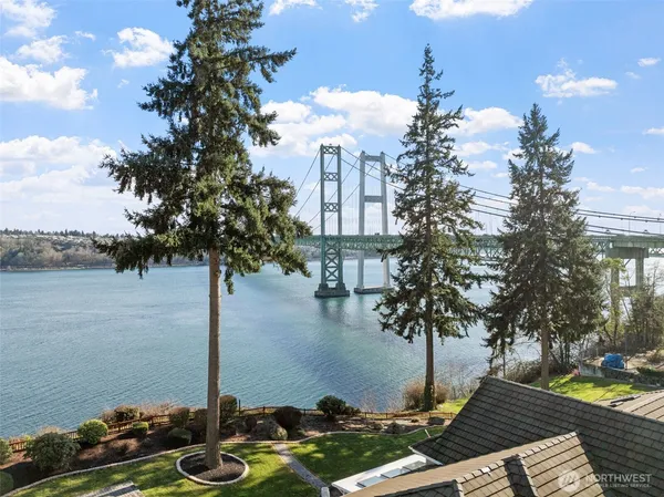 $879,950 | 2027 Narrows View Circle Northwest, Unit E244, Gig Harbor, WA 98335