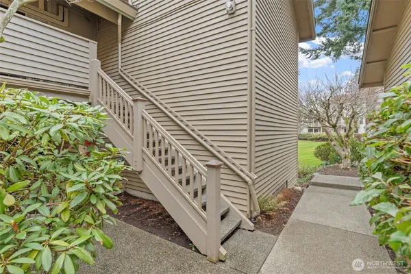 $879,950 | 2027 Narrows View Circle Northwest, Unit E244, Gig Harbor, WA 98335