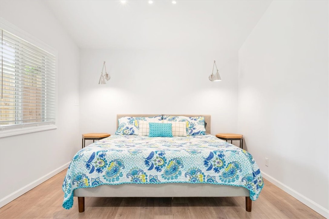 238 Broadway Street St. Simons Island, GA 31522 - Photo 20 of 56