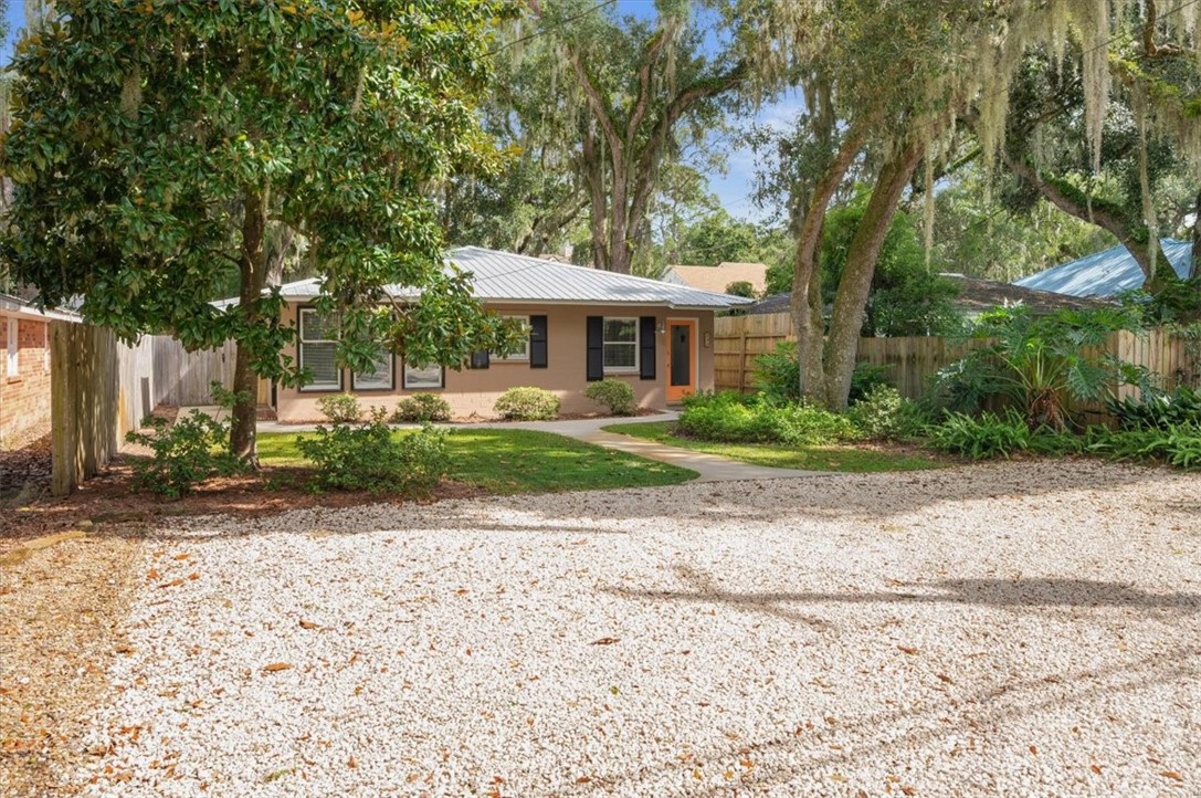 238 Broadway Street St. Simons Island, GA 31522 - Photo 41 of 56