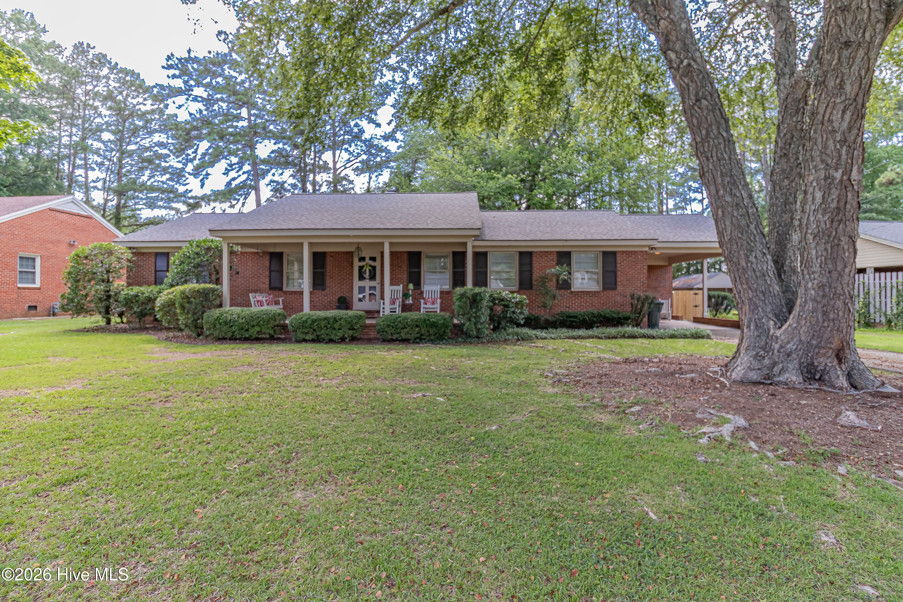 1009 Ensworth Road Northwest Wilson, NC 27896 - Photo 2 of 33