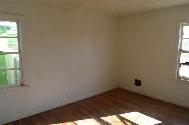 3307 1st Place Lubbock, TX 79415 - Photo 4 of 9 Photo 4